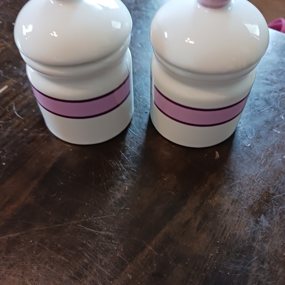 Miniature Canisters - Picture 8 of 8